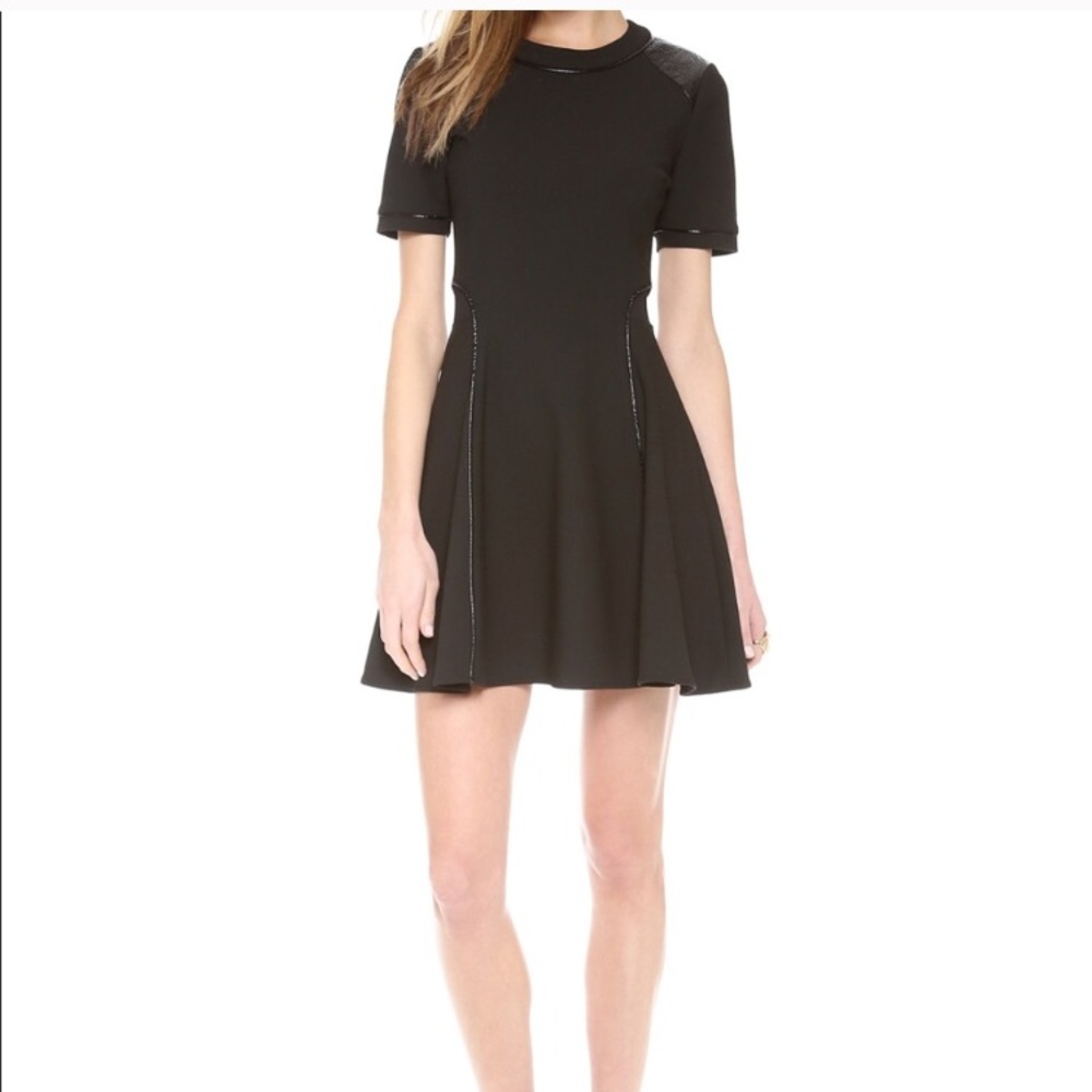 Elizabeth & James rinah black dress size 2 NWT!